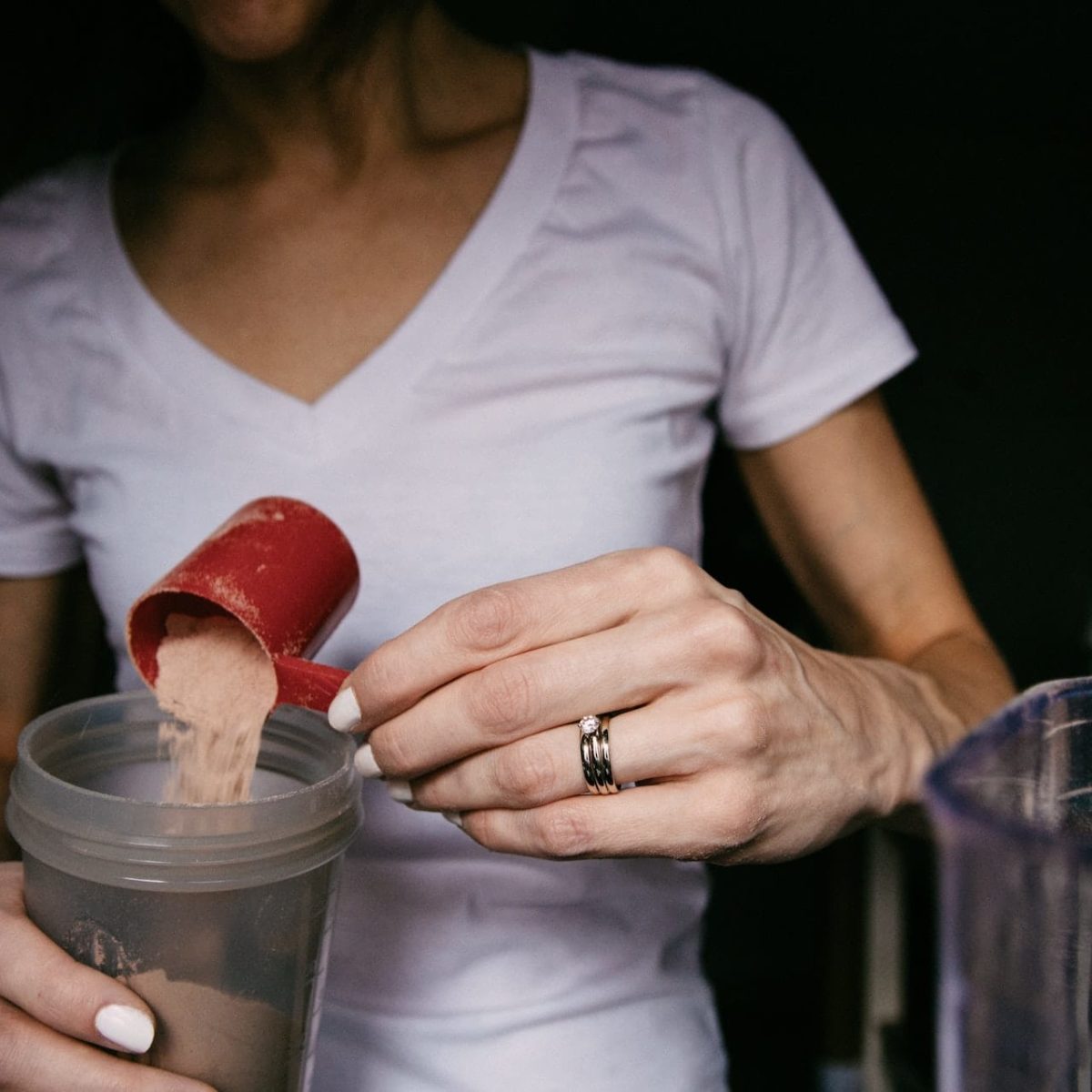 What to Eat Before and After a Workout